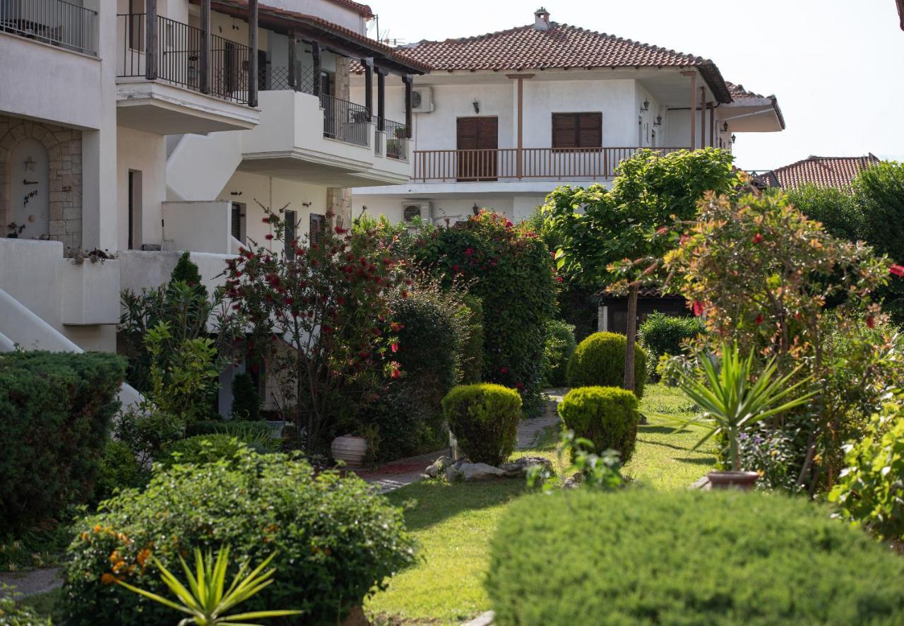 Antique Apartment Afytos Esterno foto