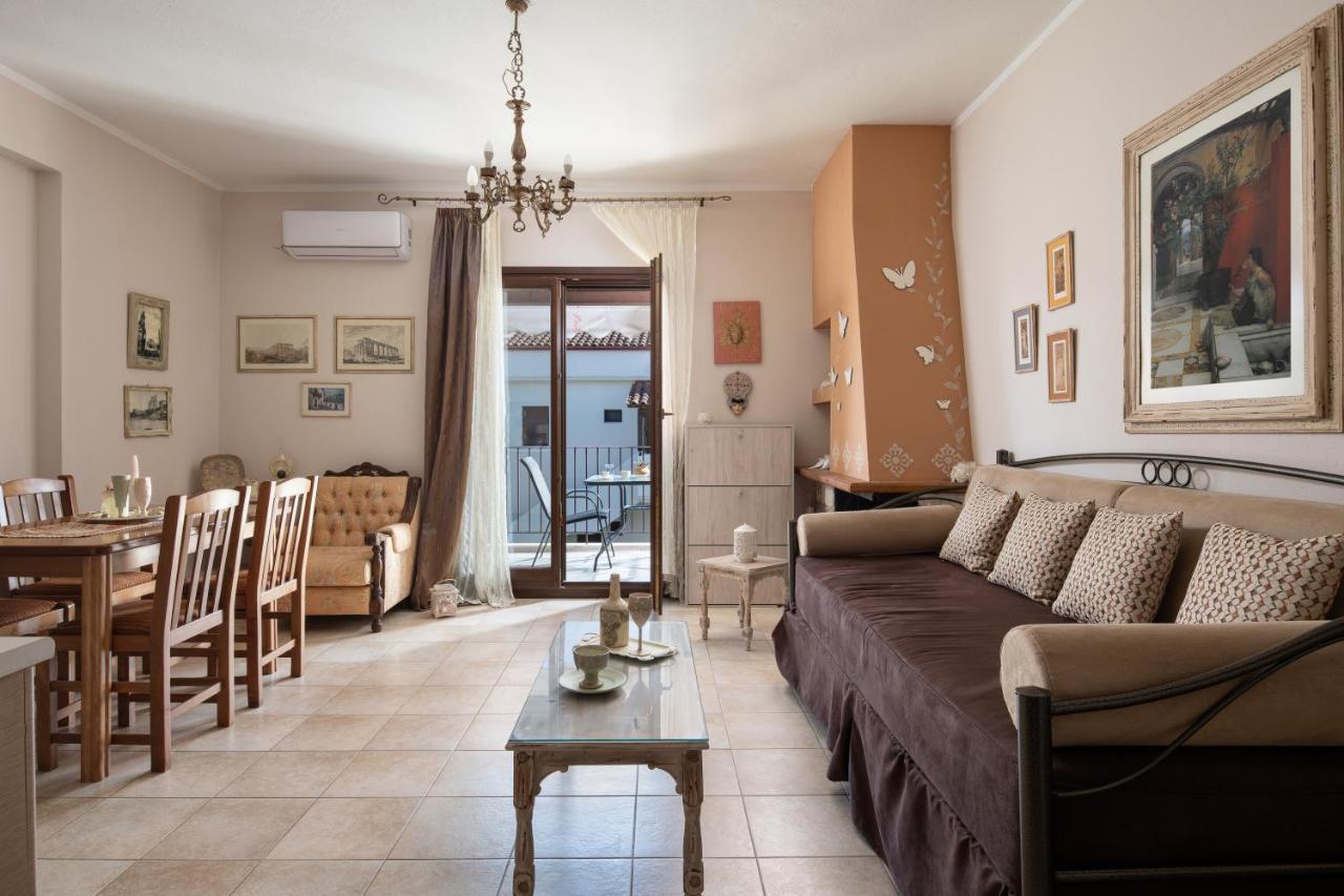 Antique Apartment Afytos Esterno foto