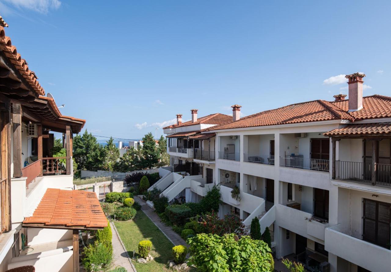 Antique Apartment Afytos Esterno foto