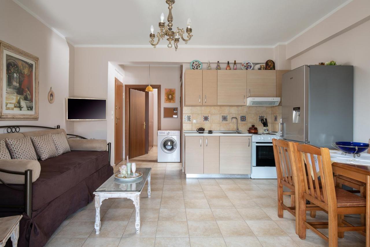 Antique Apartment Afytos Esterno foto