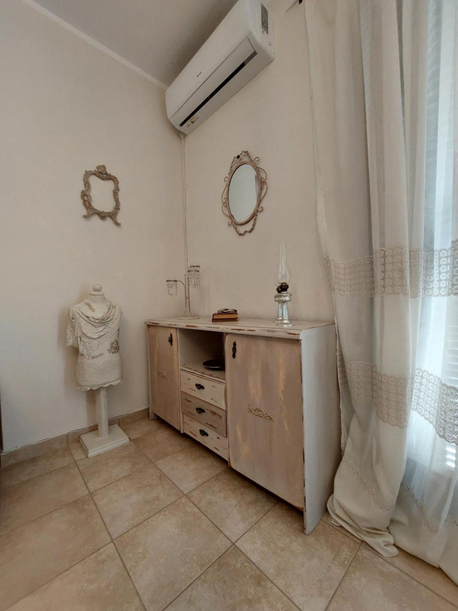 Antique Apartment Afytos Esterno foto